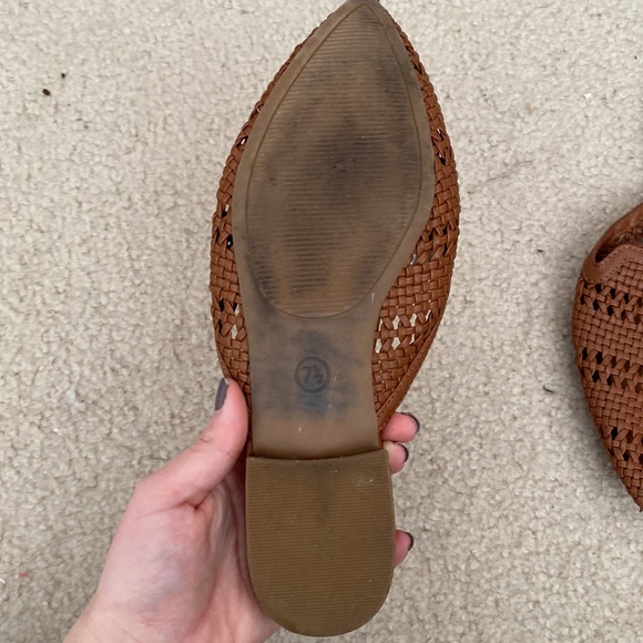 Used {Target} universal thread tan slip ons - Picture 3 of 3